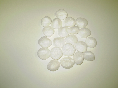 Cotton Non Woven Balls
